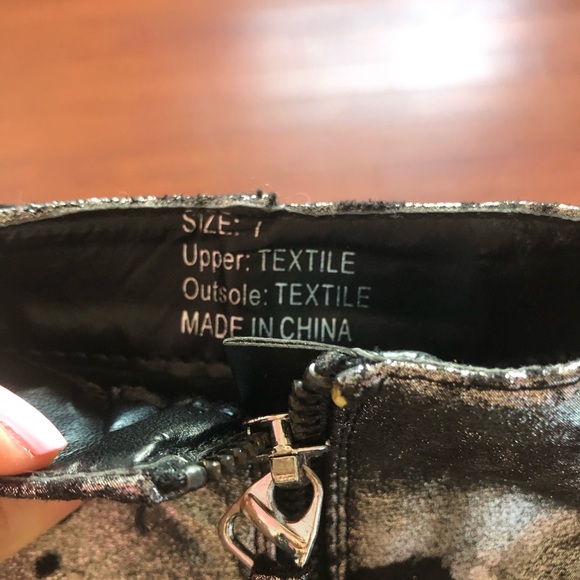 Booties - Picture 5 of 5